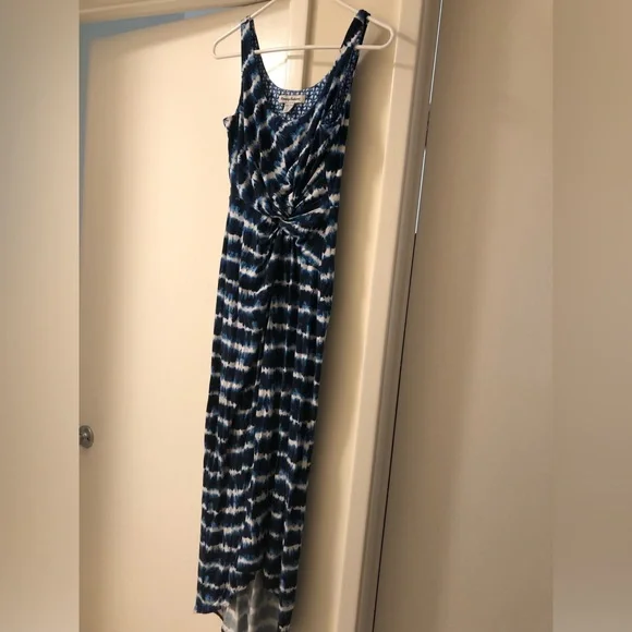 Tommy Bahama Dress - Picture 1 of 6